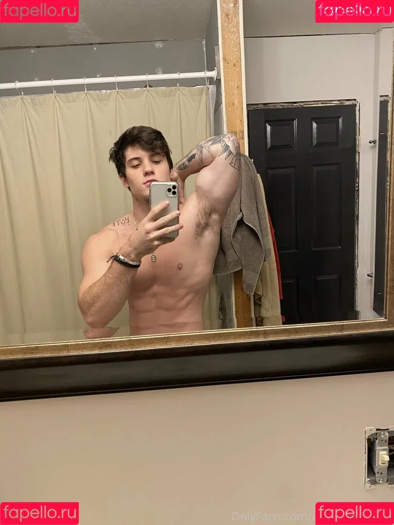 deek_aesthetic Onlyfans Photo Gallery 