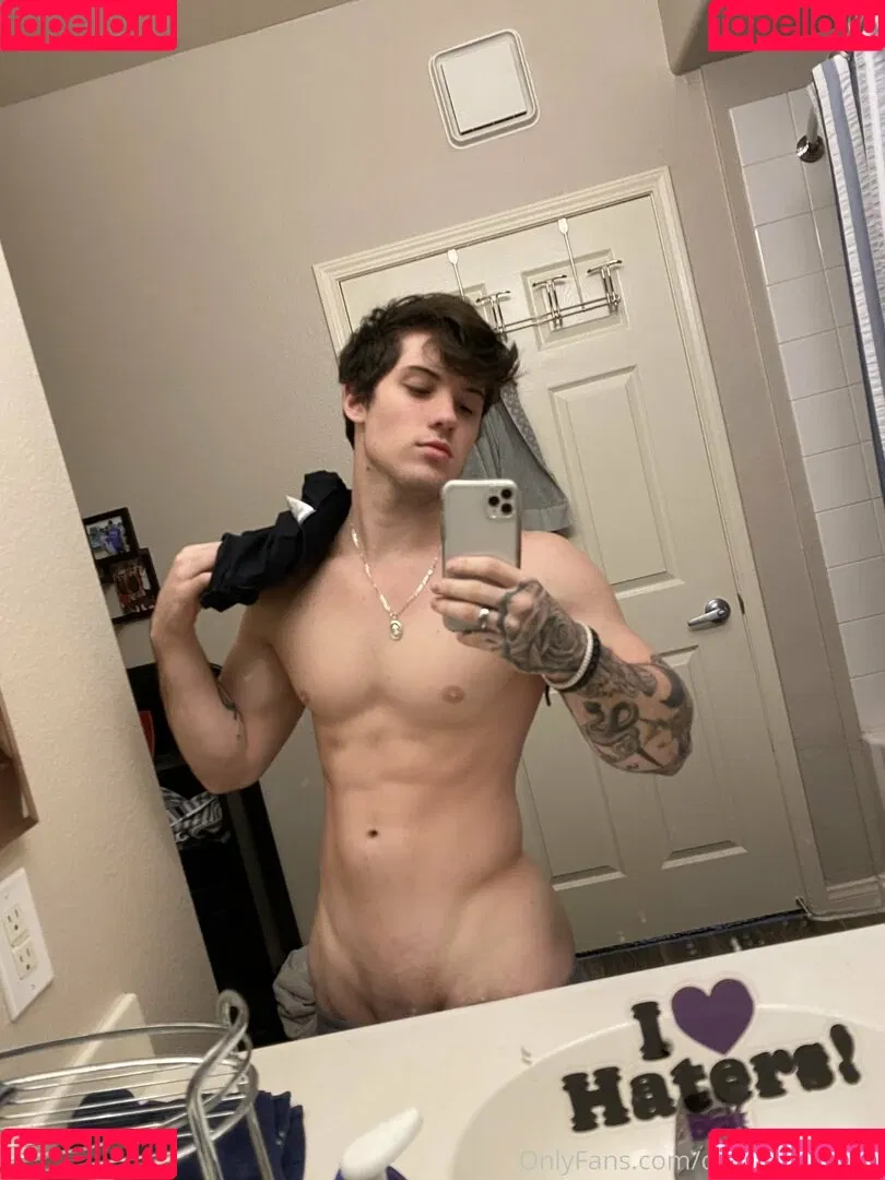 deek_aesthetic Onlyfans Photo Gallery 