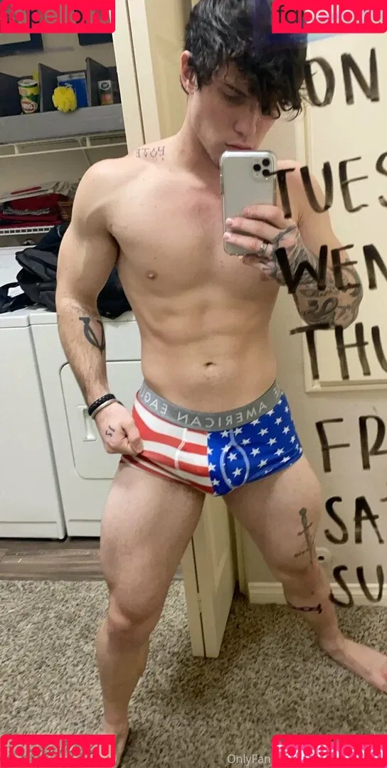 deek_aesthetic Onlyfans Photo Gallery 