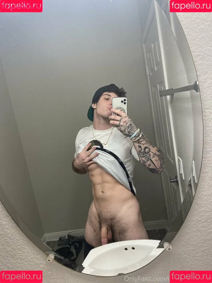 deek_aesthetic Onlyfans Photo Gallery 