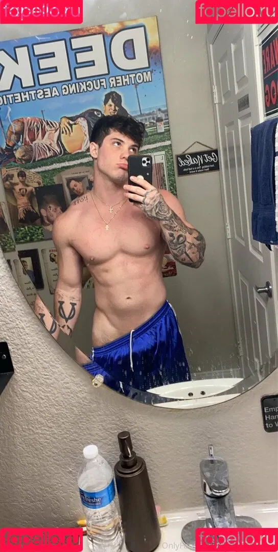 deek_aesthetic Onlyfans Photo Gallery 
