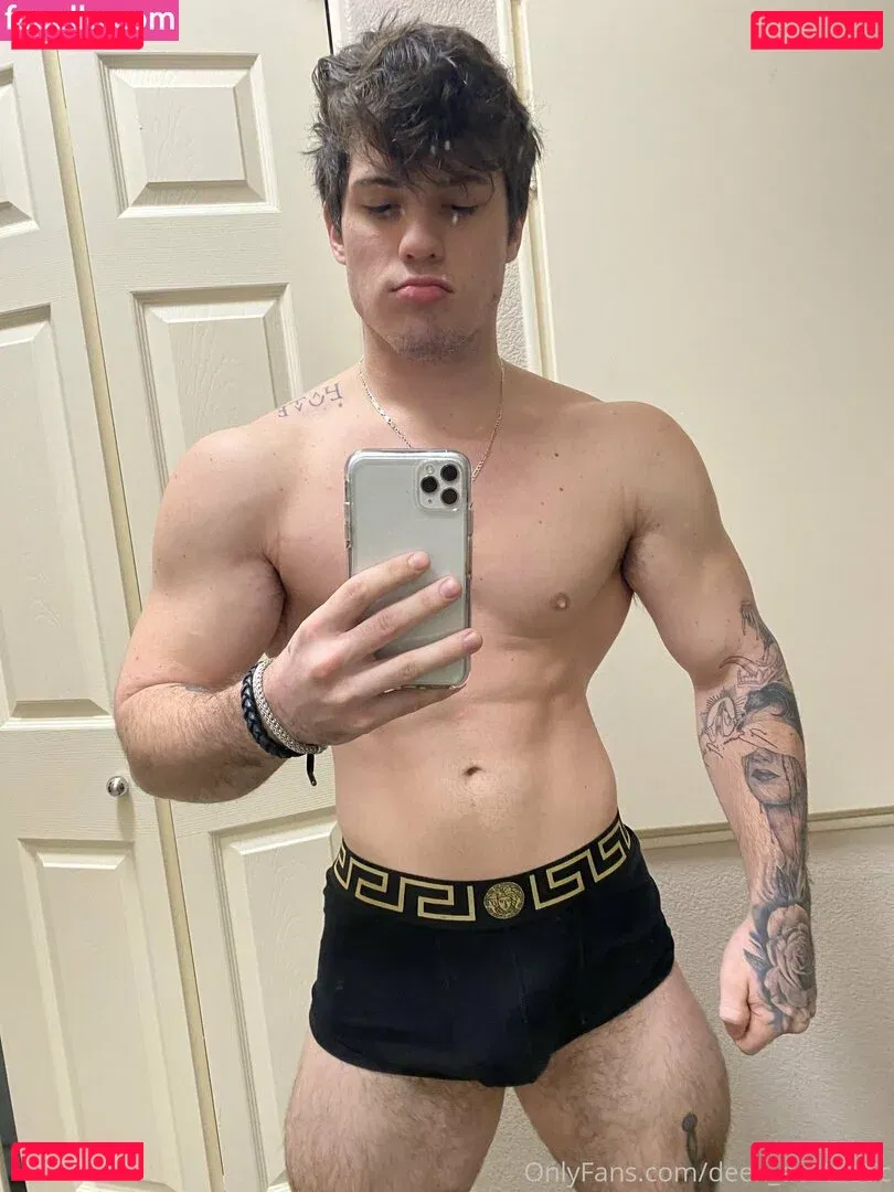 deek_aesthetic Onlyfans Photo Gallery 