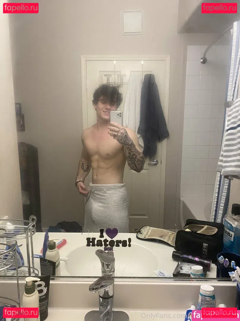 deek_aesthetic Onlyfans Photo Gallery 