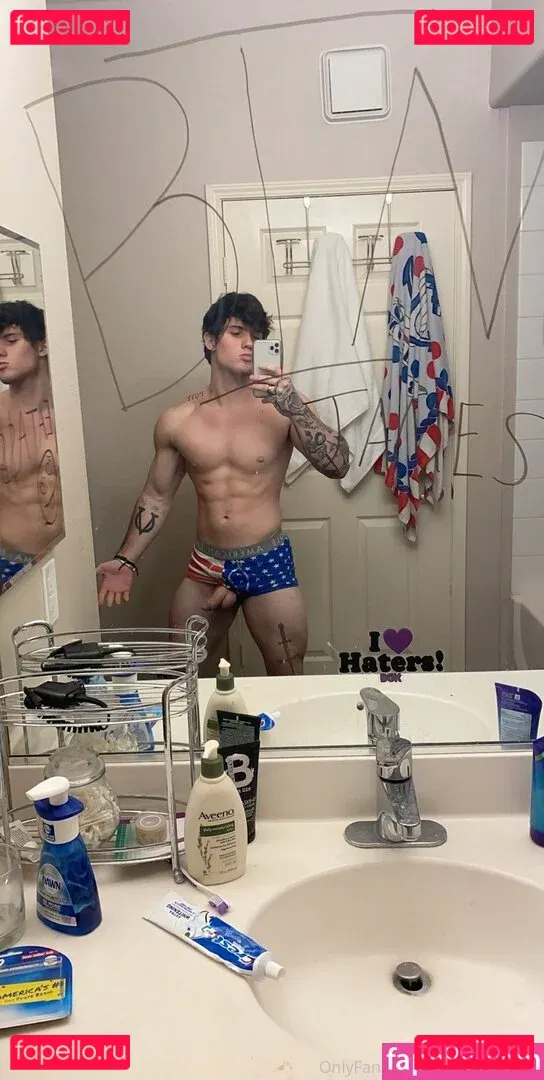 deek_aesthetic Onlyfans Photo Gallery 