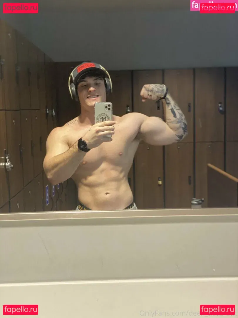 deek_aesthetic Onlyfans Photo Gallery 