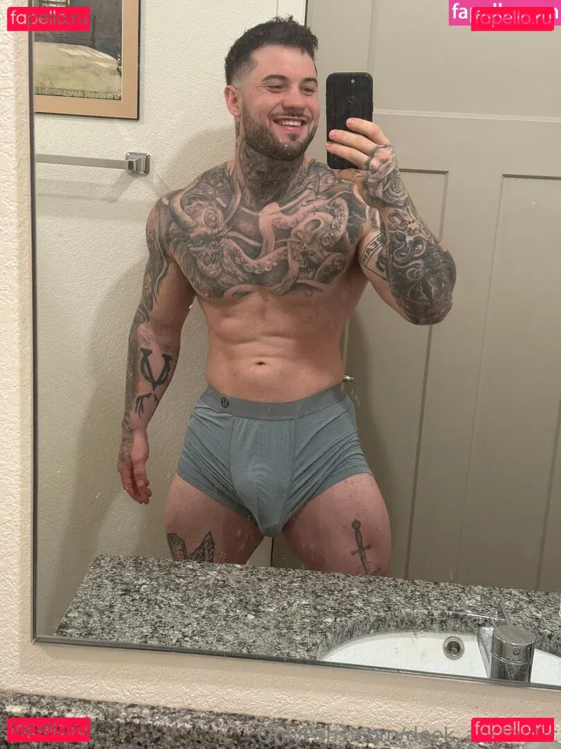 deek_aesthetic Onlyfans Photo Gallery 