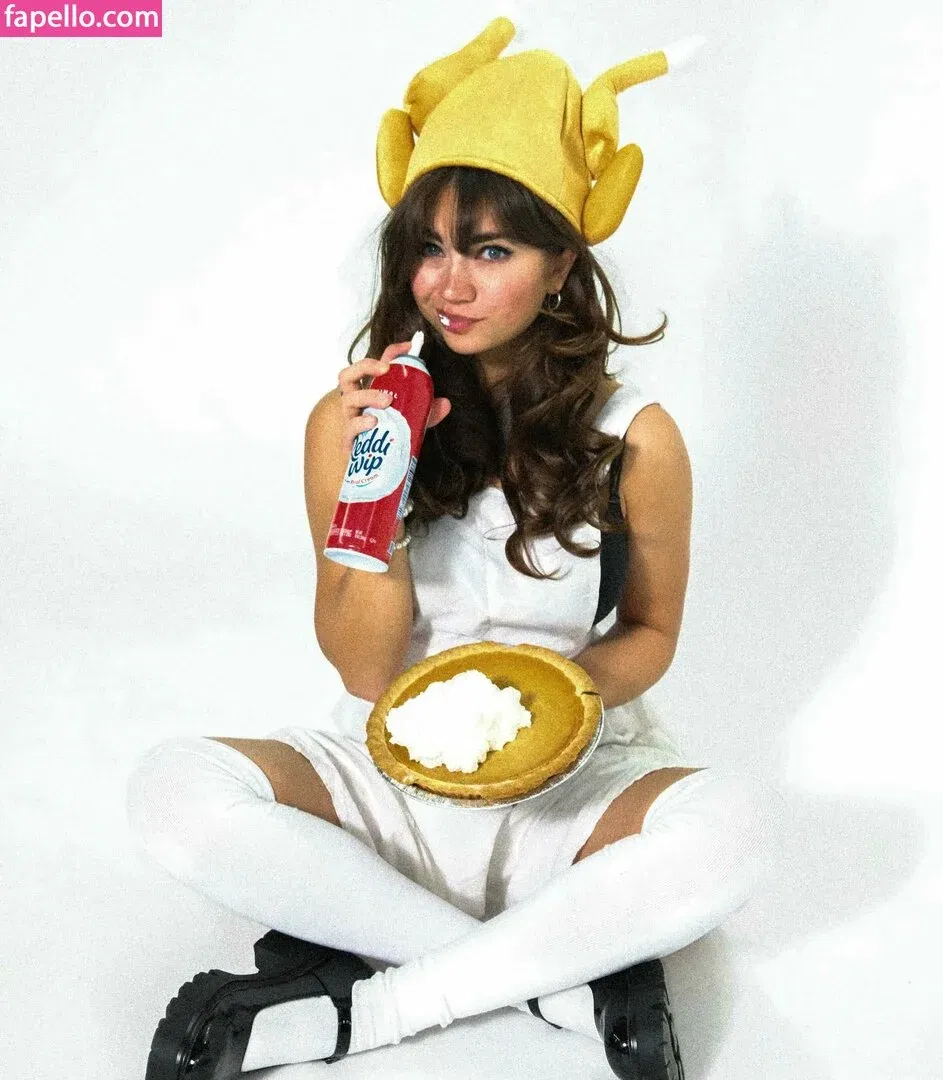 Lunchbaglujan Onlyfans Photo Gallery 