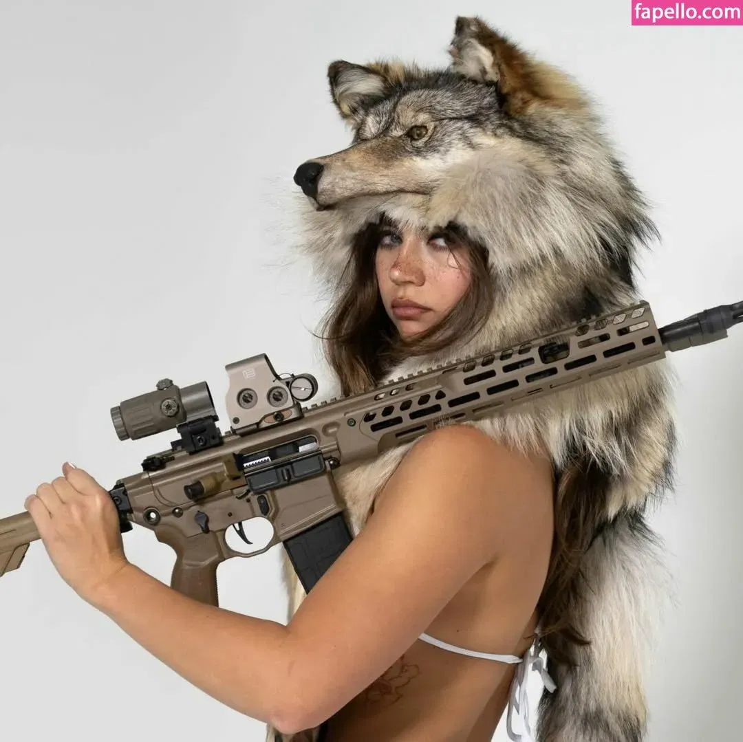 Lunchbaglujan Onlyfans Photo Gallery 