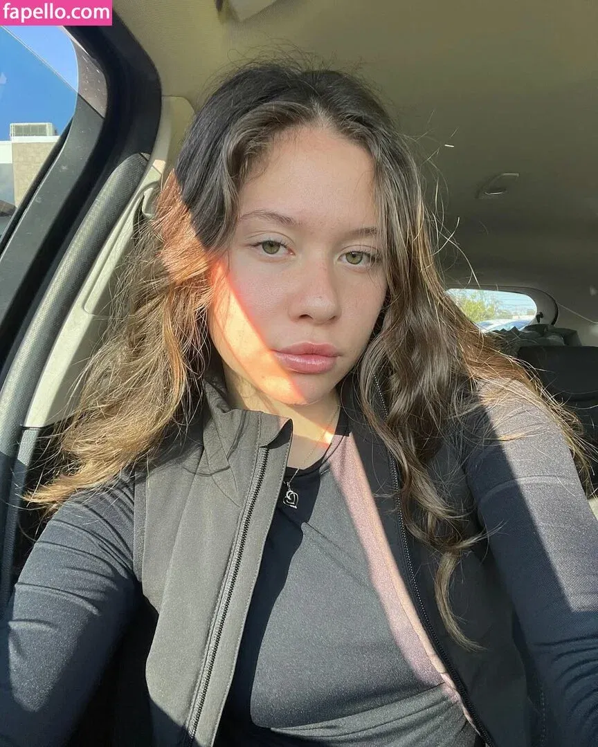 Rissarose Onlyfans Photo Gallery 