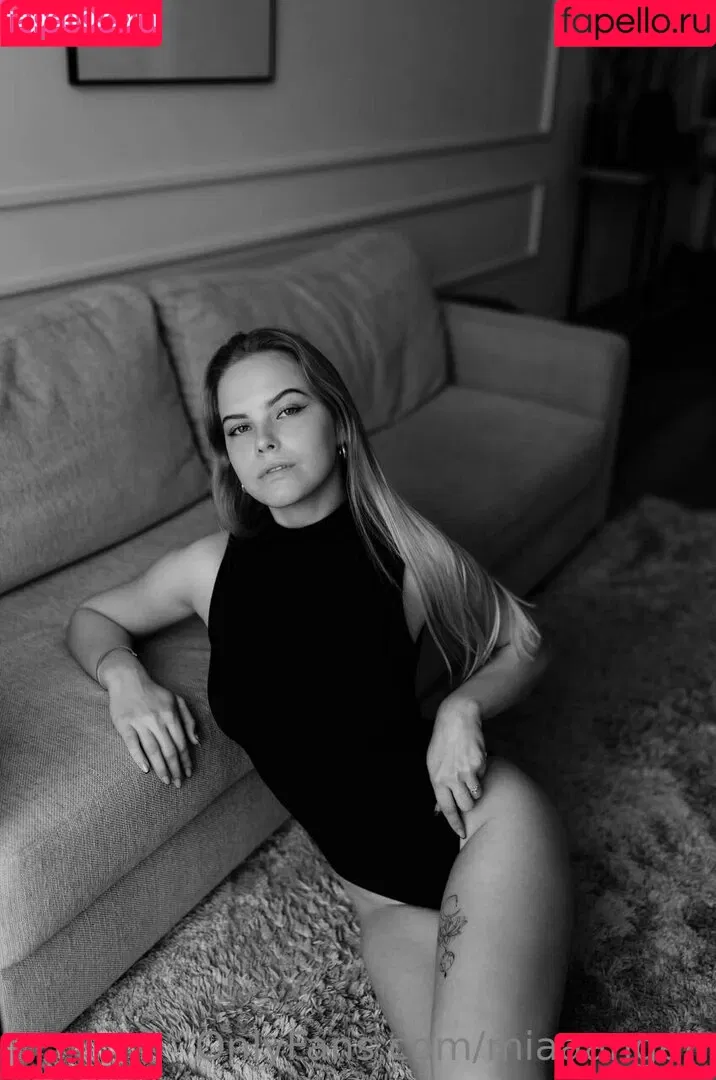 miaaangell.vip Onlyfans Photo Gallery 