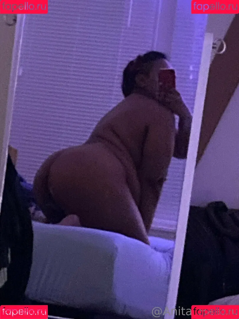 Anita Haadik Onlyfans Photo Gallery 