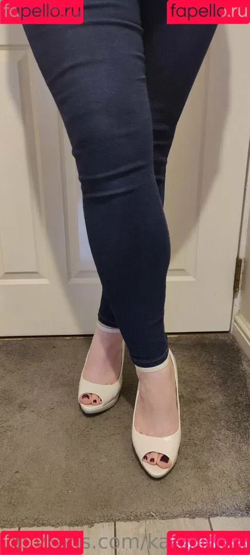 kayties_feet Onlyfans Photo Gallery 
