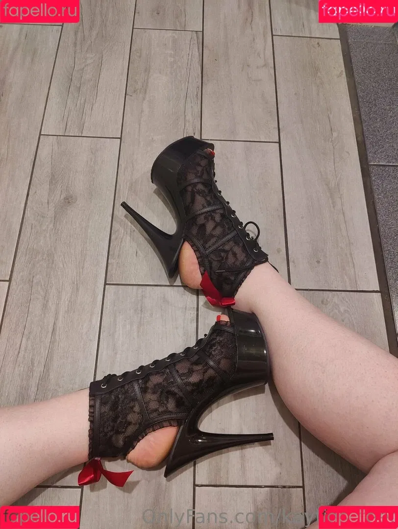 kayties_feet Onlyfans Photo Gallery 
