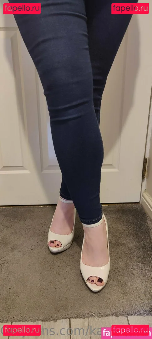 kayties_feet Onlyfans Photo Gallery 