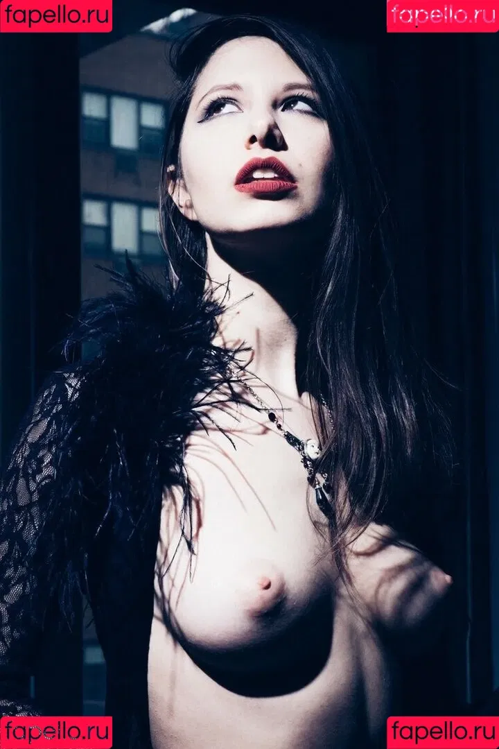Collibrina Onlyfans Photo Gallery 