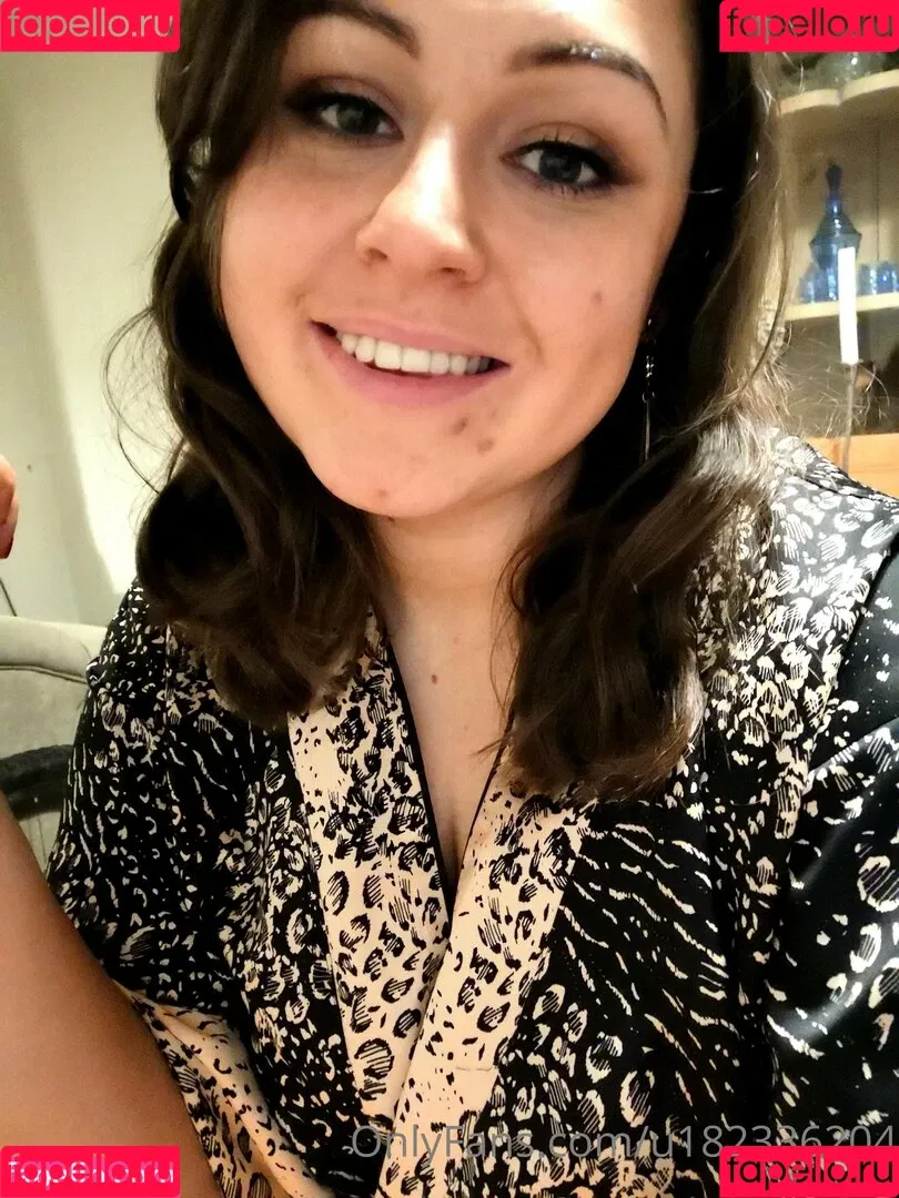 u182336204 Onlyfans Photo Gallery 
