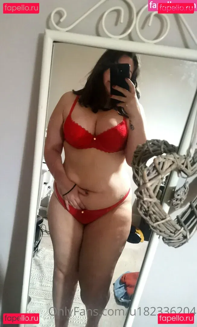 u182336204 Onlyfans Photo Gallery 