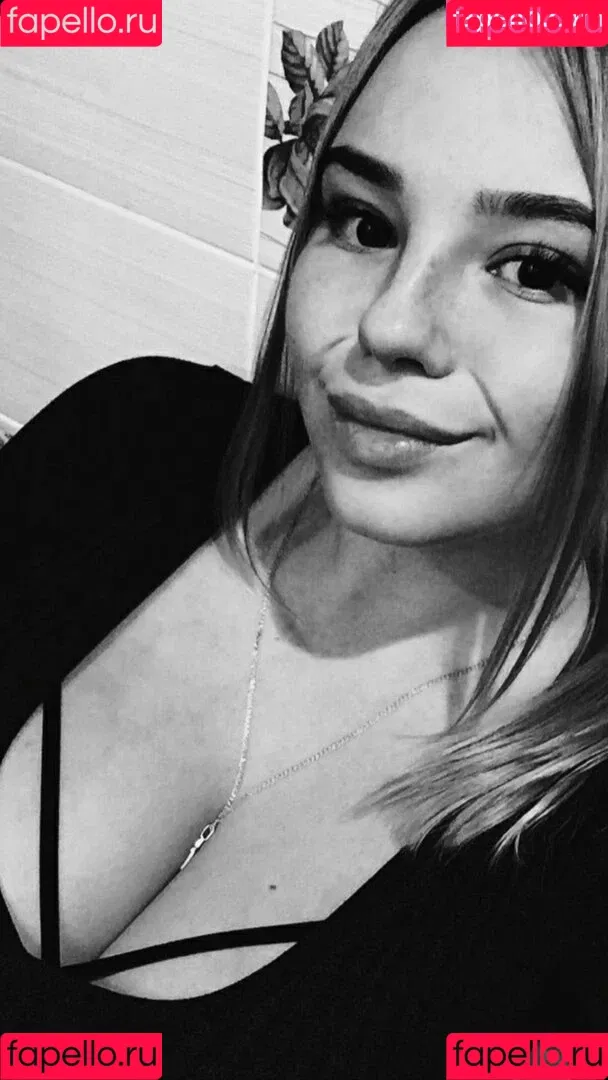 katyshka2208 Onlyfans Photo Gallery 