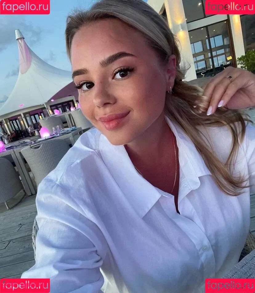 katyshka2208 Onlyfans Photo Gallery 