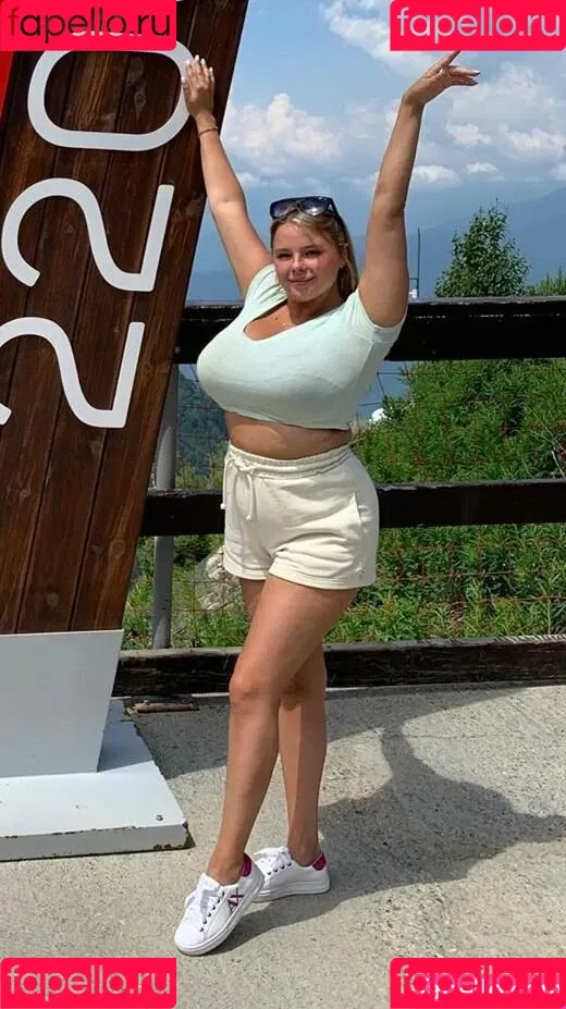 katyshka2208 Onlyfans Photo Gallery 