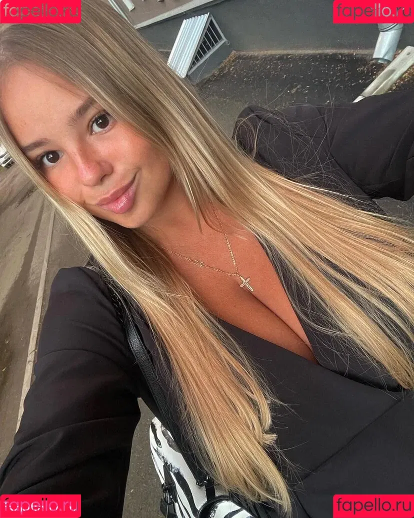 katyshka2208 Onlyfans Photo Gallery 