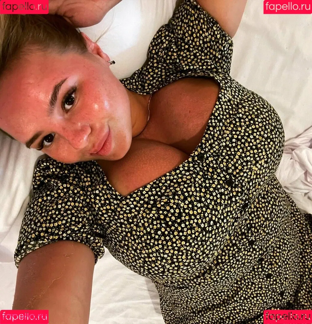 katyshka2208 Onlyfans Photo Gallery 