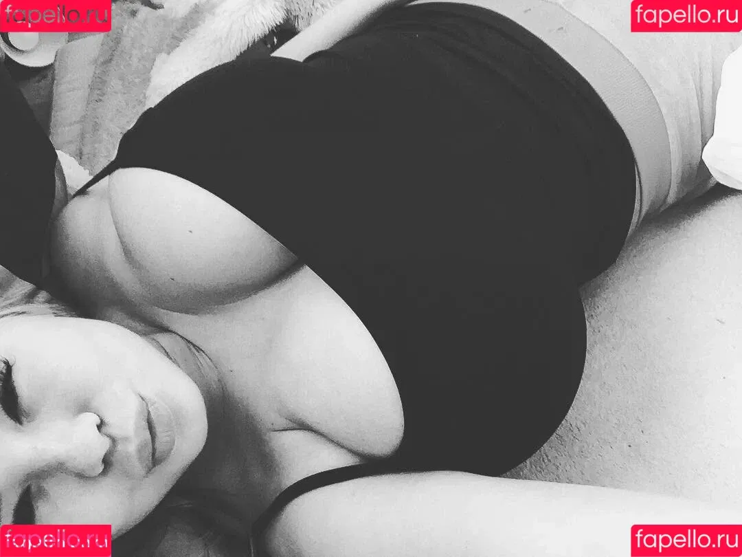 katyshka2208 Onlyfans Photo Gallery 