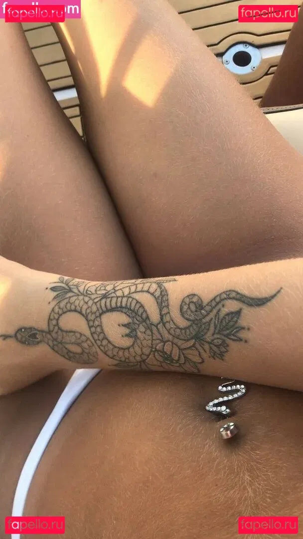 sarinhaofc___ Onlyfans Photo Gallery 