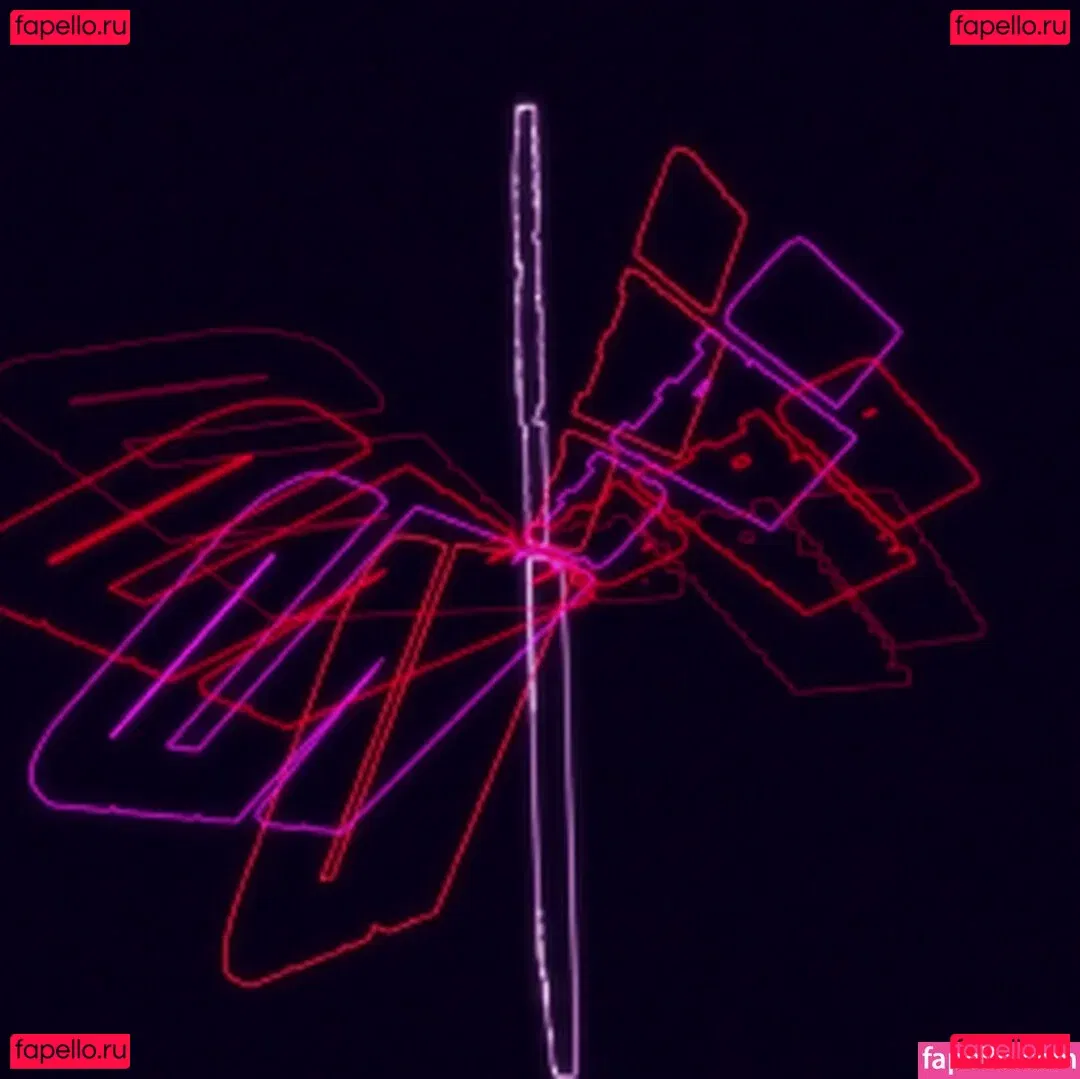 GeishaKyd Onlyfans Photo Gallery 