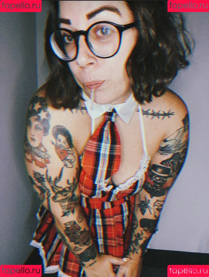 Stepstool Sarah Onlyfans Photo Gallery 