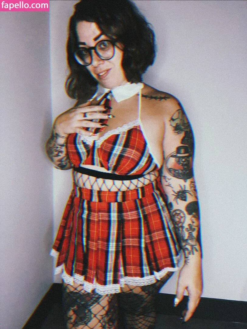 Stepstool Sarah Onlyfans Photo Gallery 