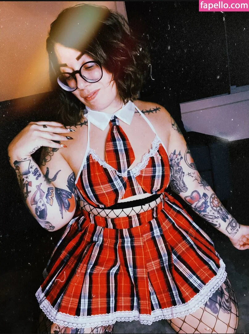 Stepstool Sarah Onlyfans Photo Gallery 