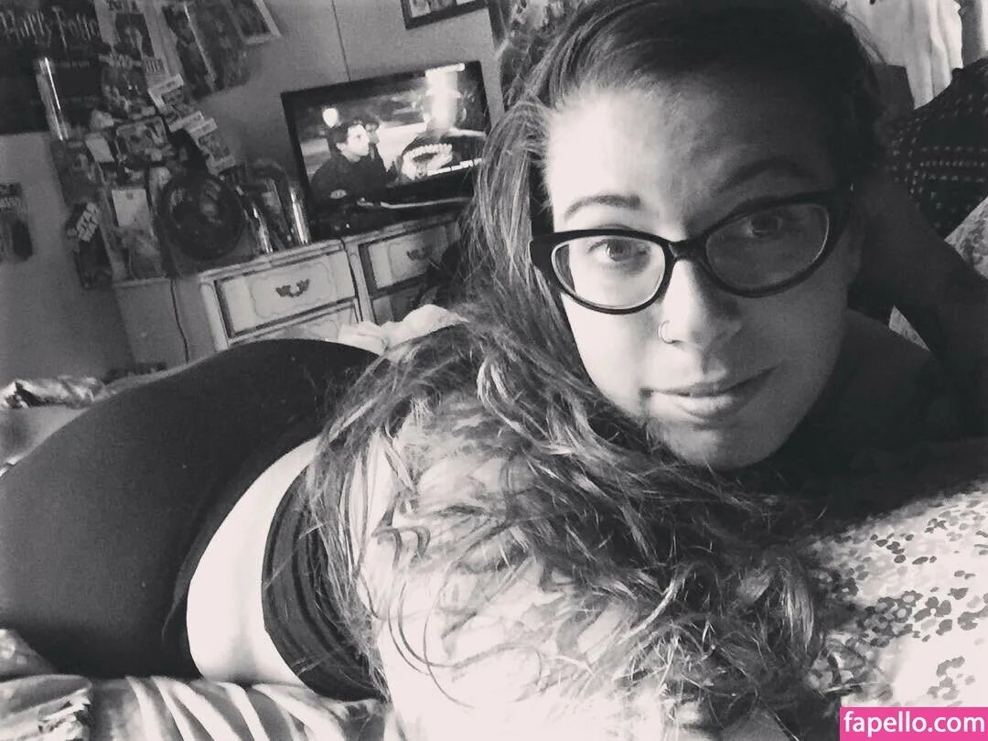 Stepstool Sarah Onlyfans Photo Gallery 