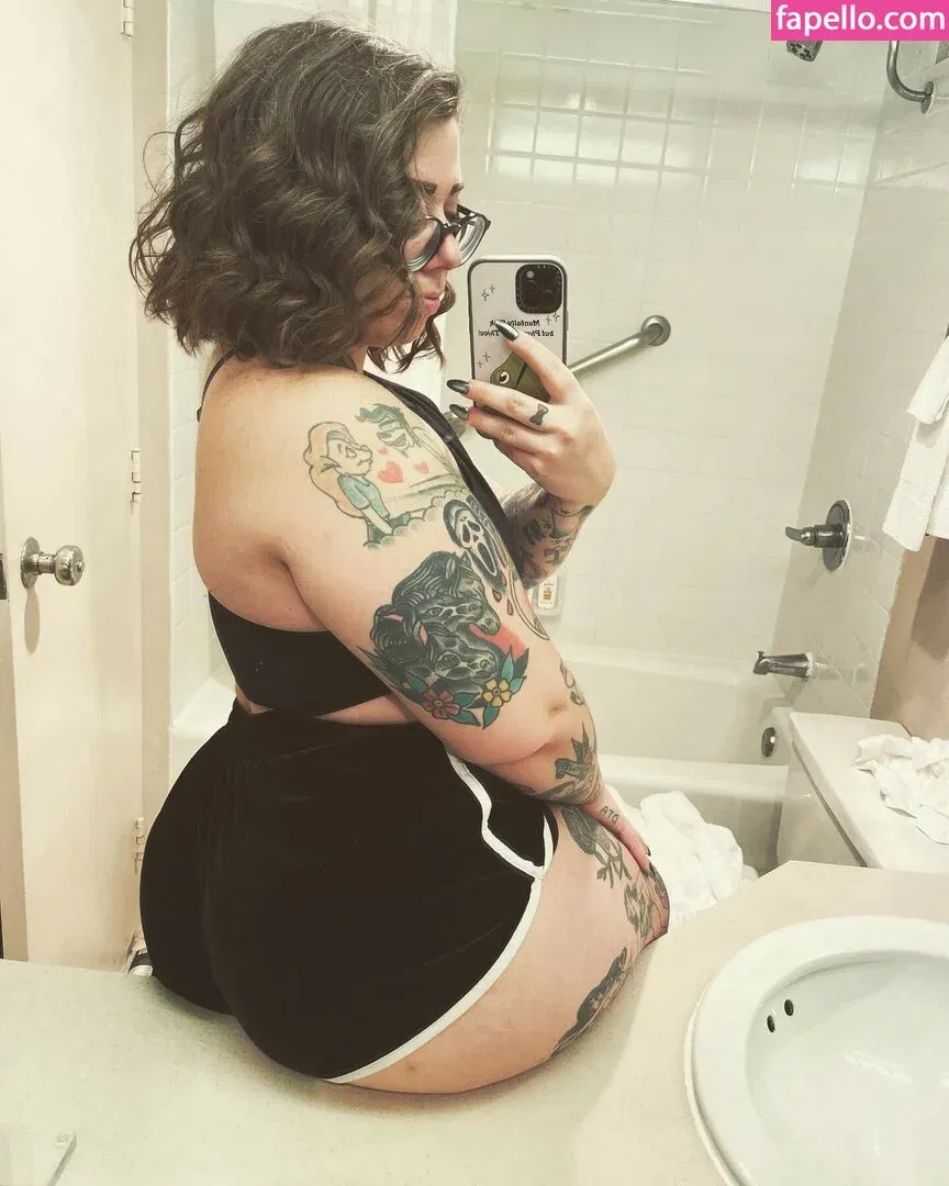 Stepstool Sarah Onlyfans Photo Gallery 