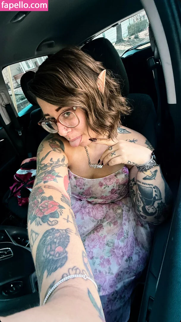 Stepstool Sarah Onlyfans Photo Gallery 