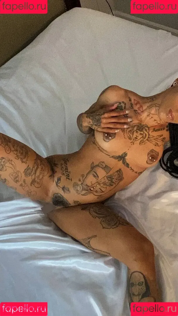Toaojaynedoe Onlyfans Photo Gallery 