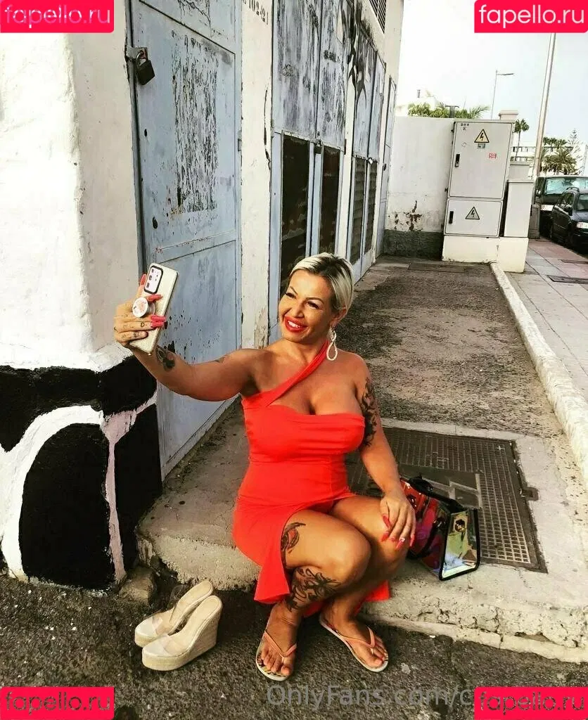 costbaby Onlyfans Photo Gallery 