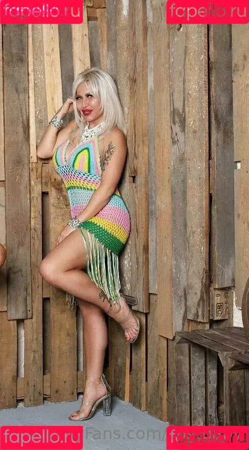 costbaby Onlyfans Photo Gallery 
