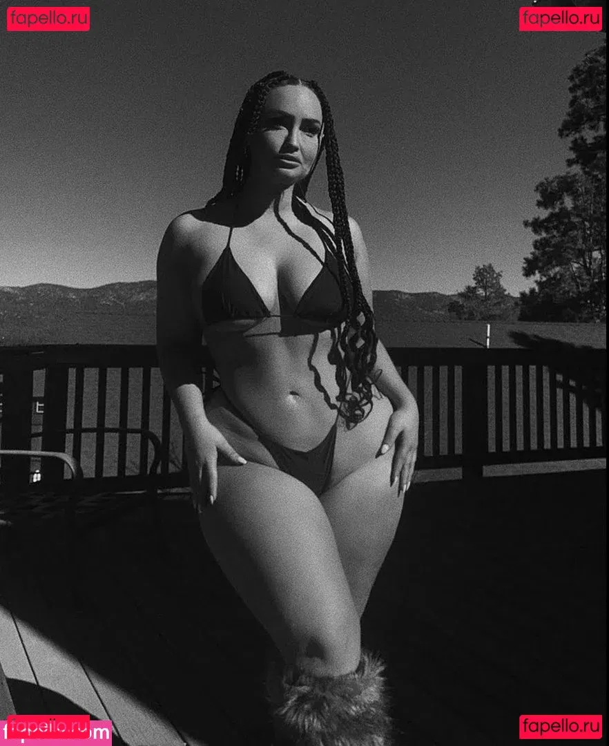 fridaa.n Onlyfans Photo Gallery 