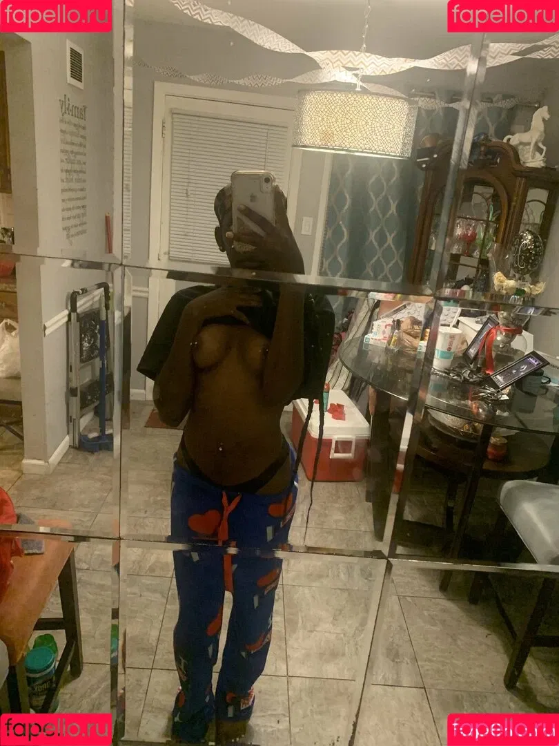 lovelykaybaby Onlyfans Photo Gallery 
