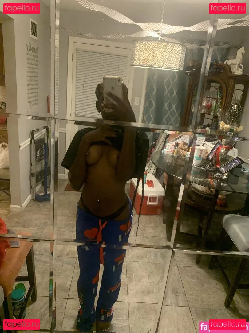 lovelykaybaby Onlyfans Photo Gallery 