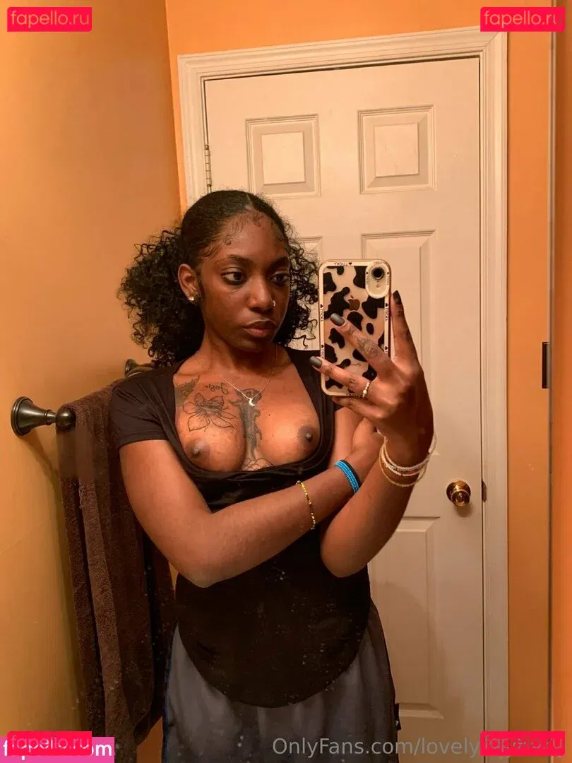 lovelykaybaby Onlyfans Photo Gallery 