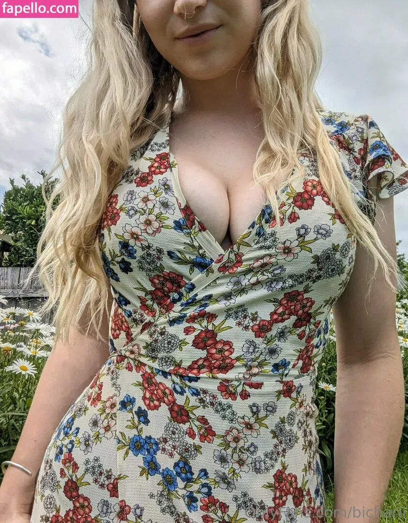 bicharli Onlyfans Photo Gallery 