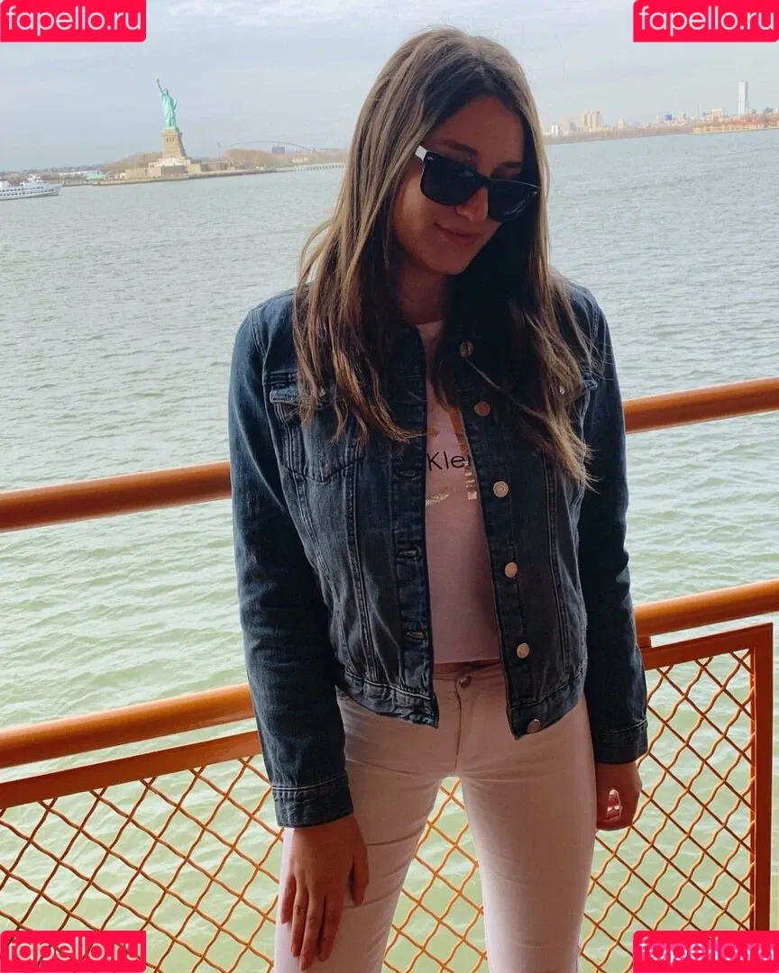 Shira Shabat Onlyfans Photo Gallery 