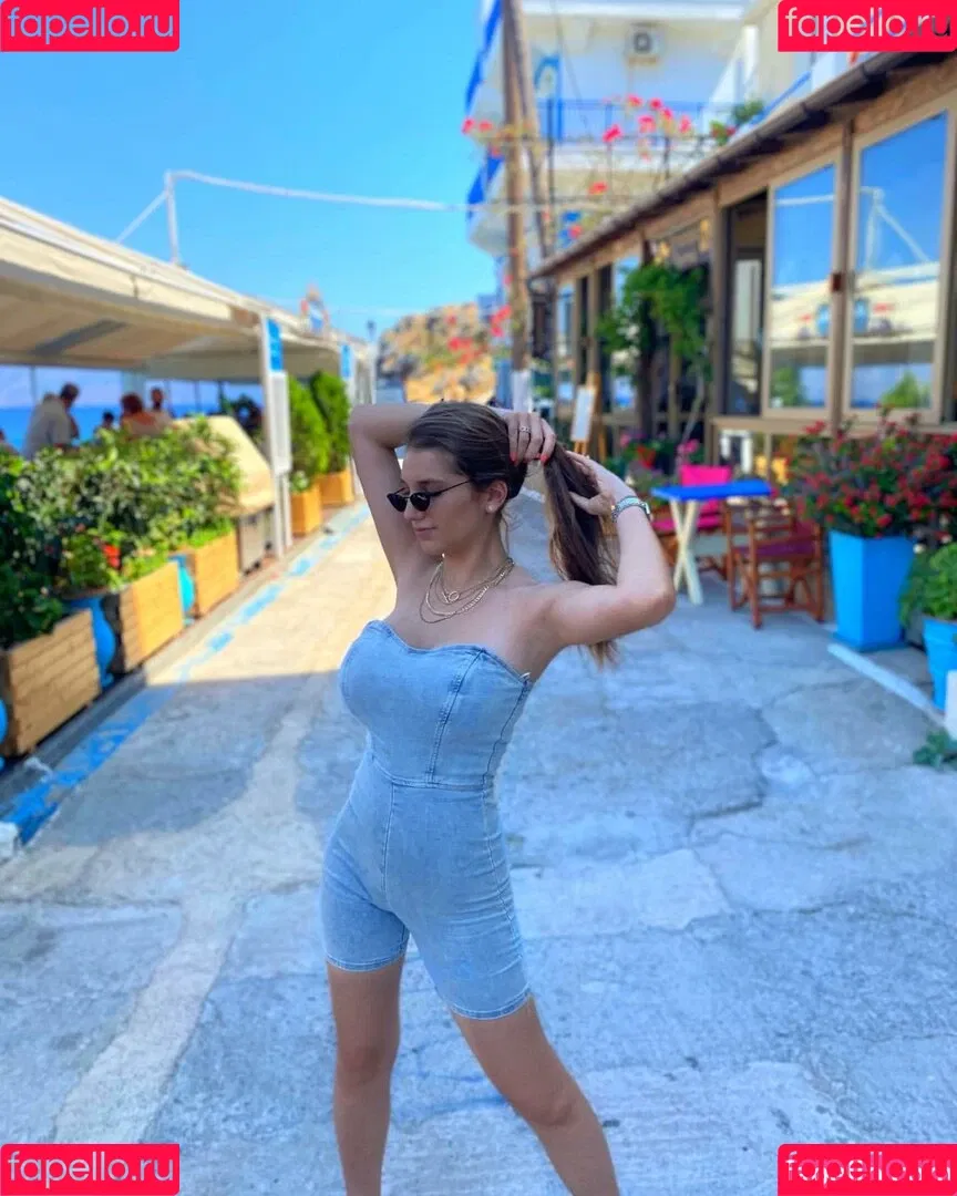 Shira Shabat Onlyfans Photo Gallery 
