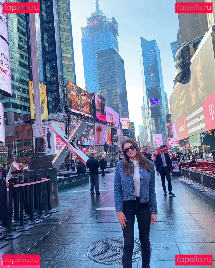 Shira Shabat Onlyfans Photo Gallery 