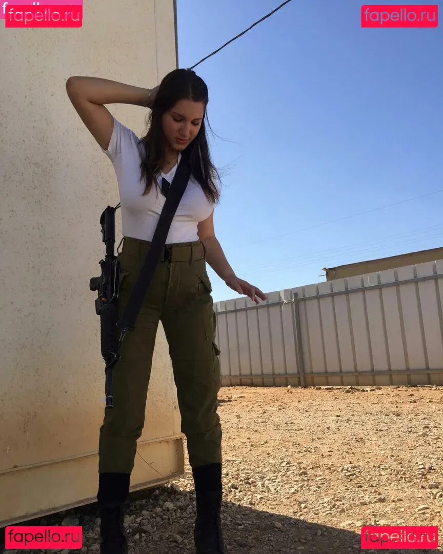 Shira Shabat Onlyfans Photo Gallery 