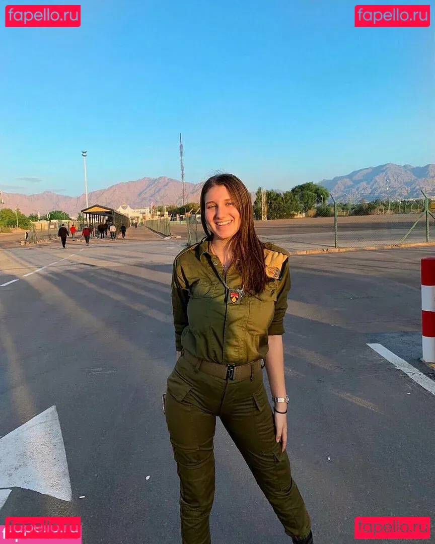 Shira Shabat Onlyfans Photo Gallery 