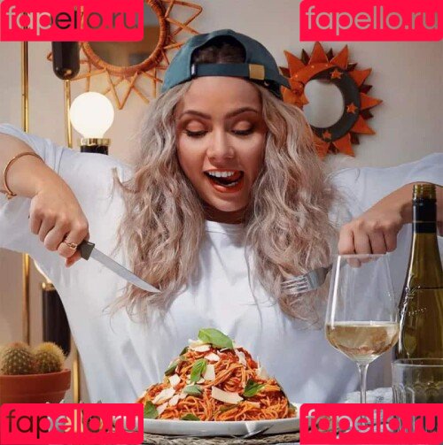 Devdaria Onlyfans Photo Gallery 