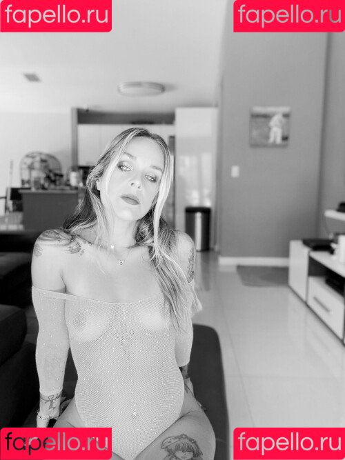 Devdaria Onlyfans Photo Gallery 